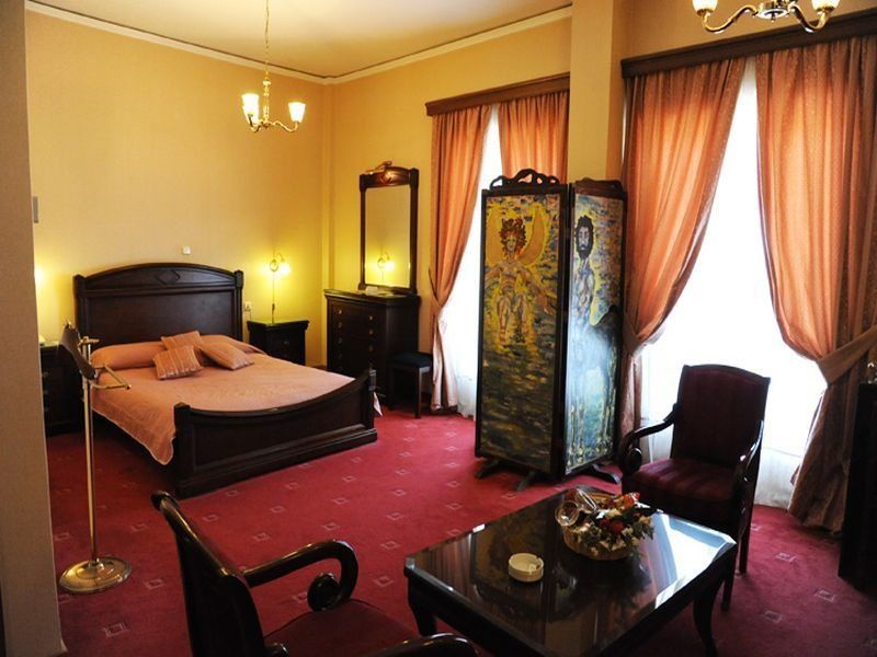 Rex Hotel Нафплион Екстериор снимка