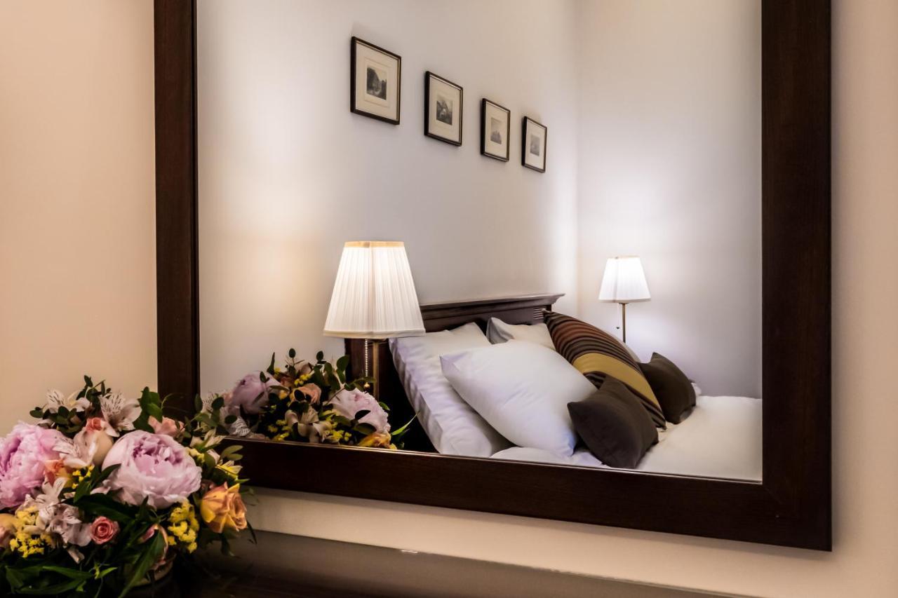 Rex Hotel Нафплион Екстериор снимка